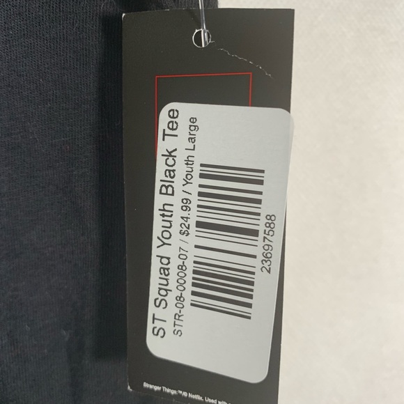 Stranger Things T-shirt New With Tags Size YL - Picture 2 of 4